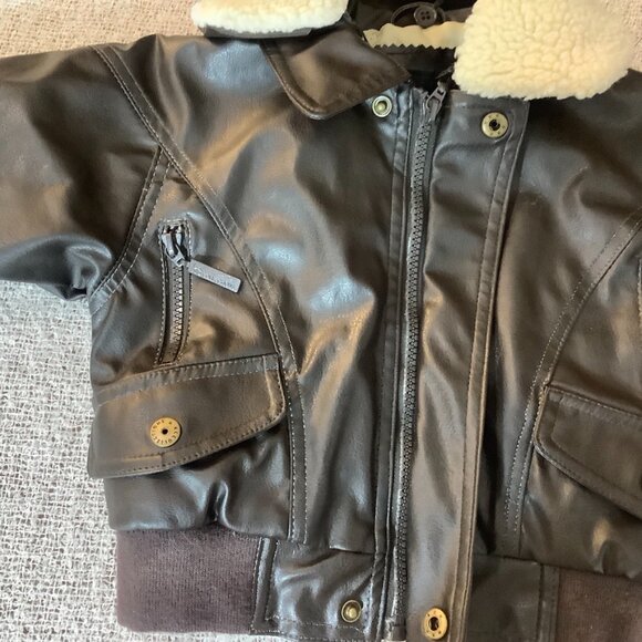 ** Infant 24 Mo Faux Leather Biker Jacket Black Removable Sherpa Collar Zip - Picture 4 of 11